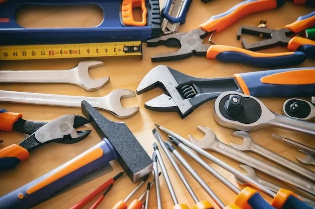 Universal Repair Tools